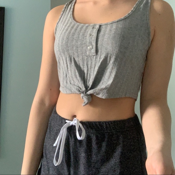 Grey button up cropped cami - Picture 3 of 4
